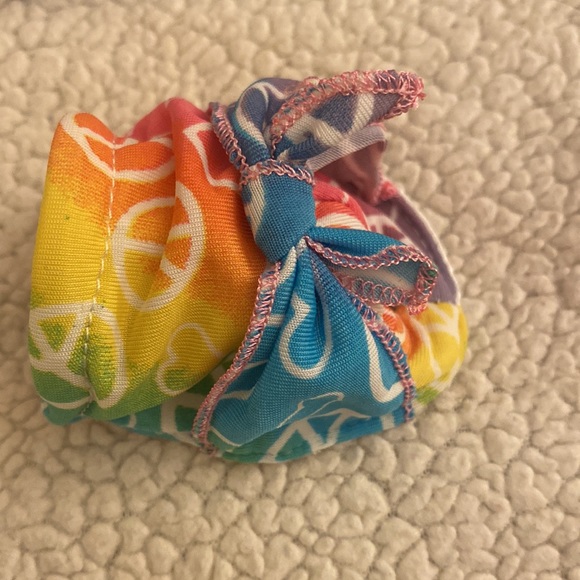 Build a bear workshop, cardboard tiny home and two outfits - Picture 5 of 7